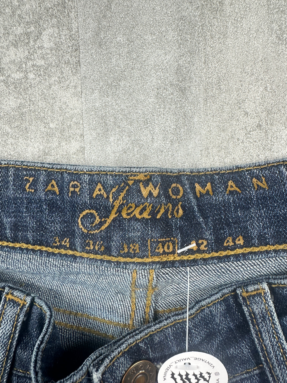 Straight Jeans