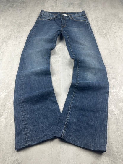 Straight Jeans