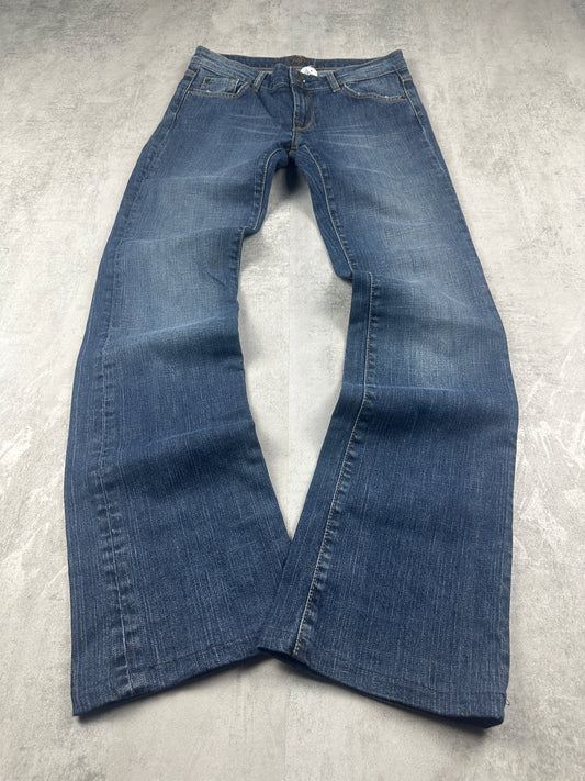 Straight Jeans